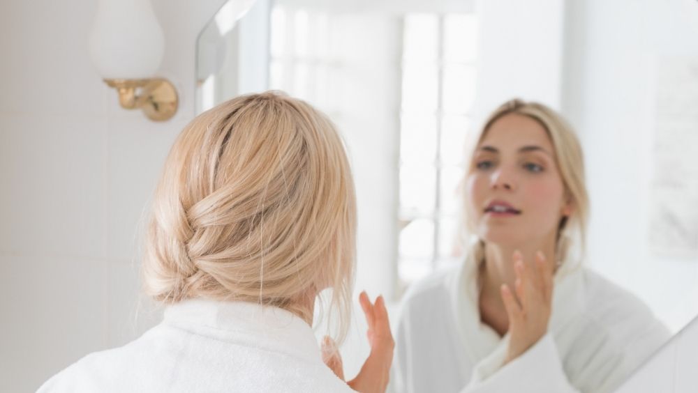 Cambios visibles en piel, cabello y uñas